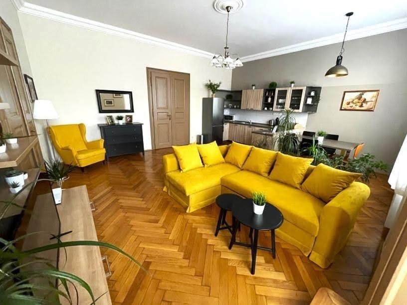 Golden Key Apartment