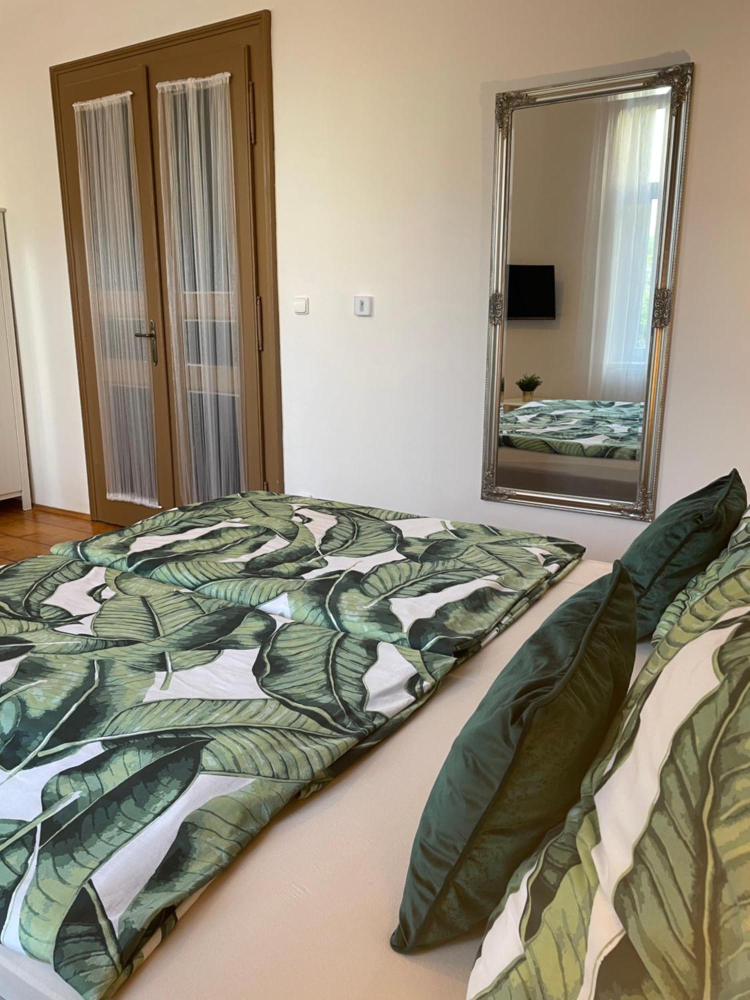 Apartment Golden Key Liberec