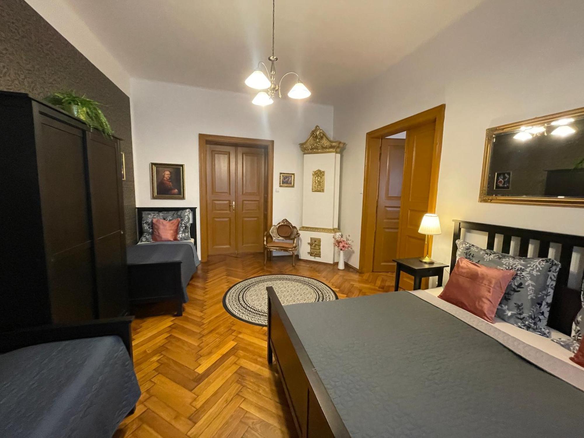 Golden Key Apartment