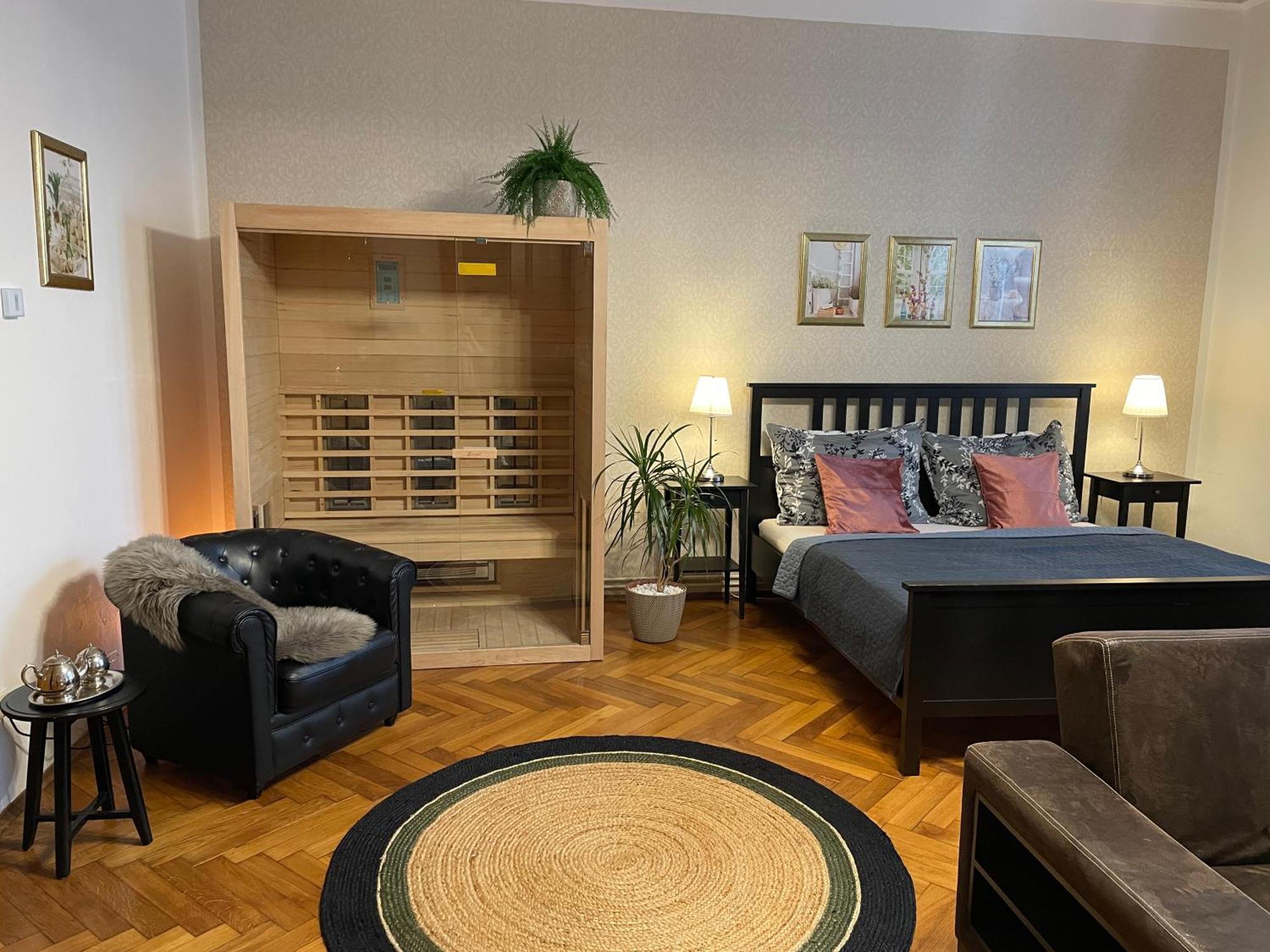 Golden Key Apartment